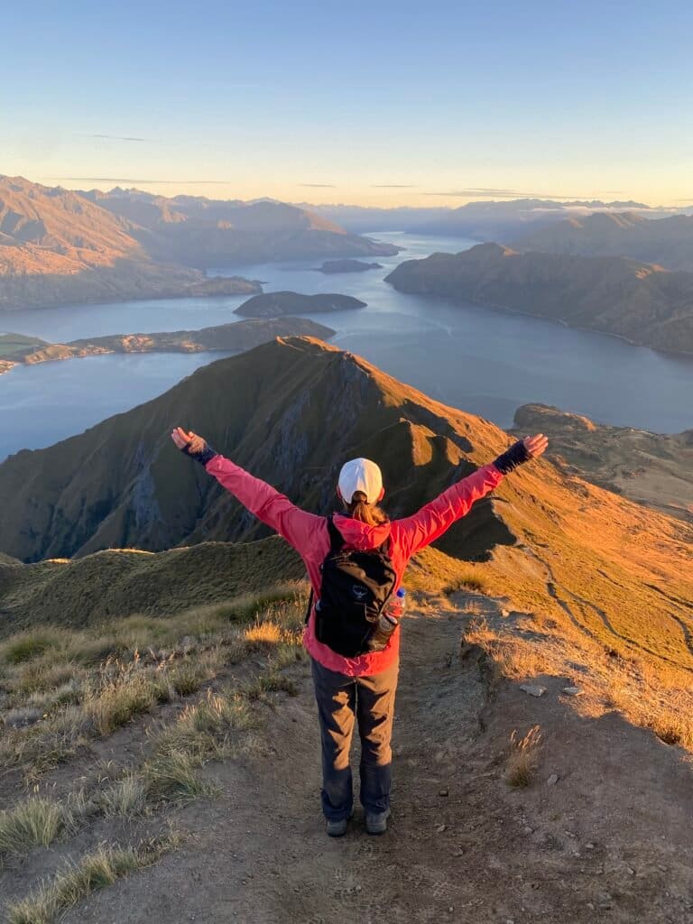 Roy's Peak at sunrise, Wanaka, New Zealand