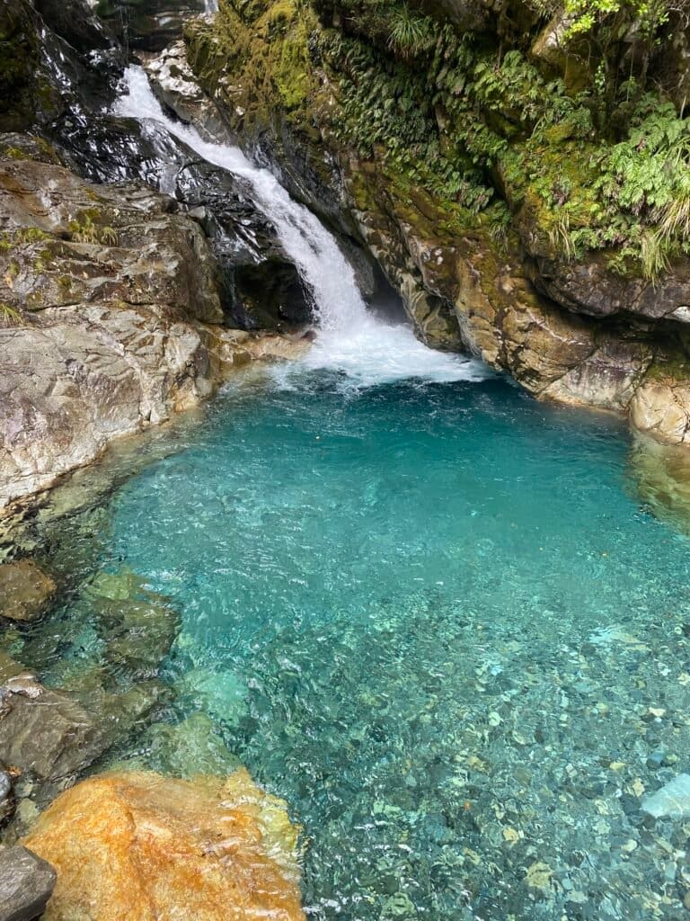 Falls Creek, Milford Sounds Road